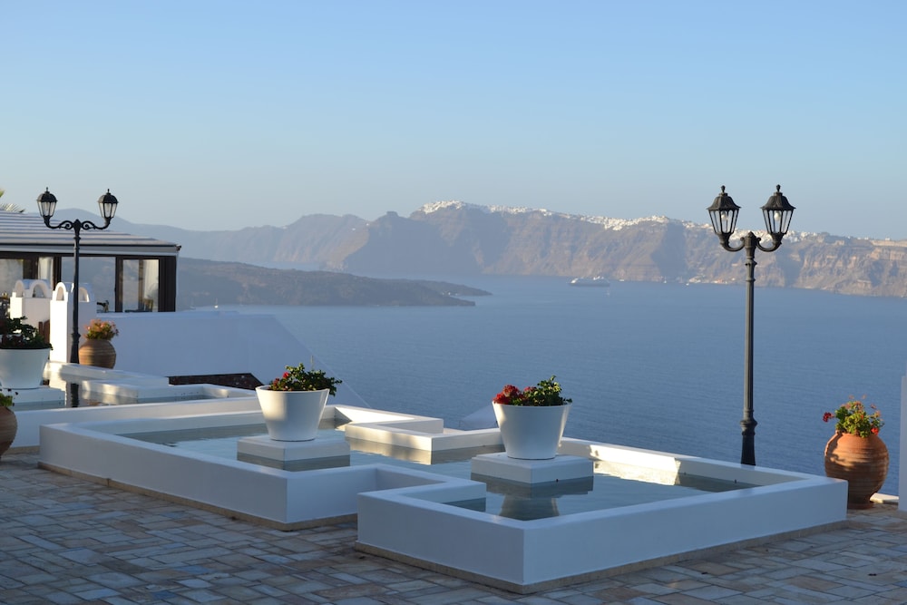 Maison De Lys Luxury Suites 59/72