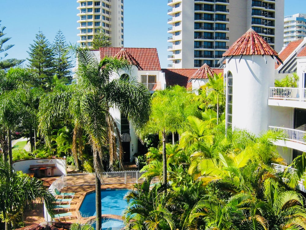 Copacabana Holiday Units 8/49