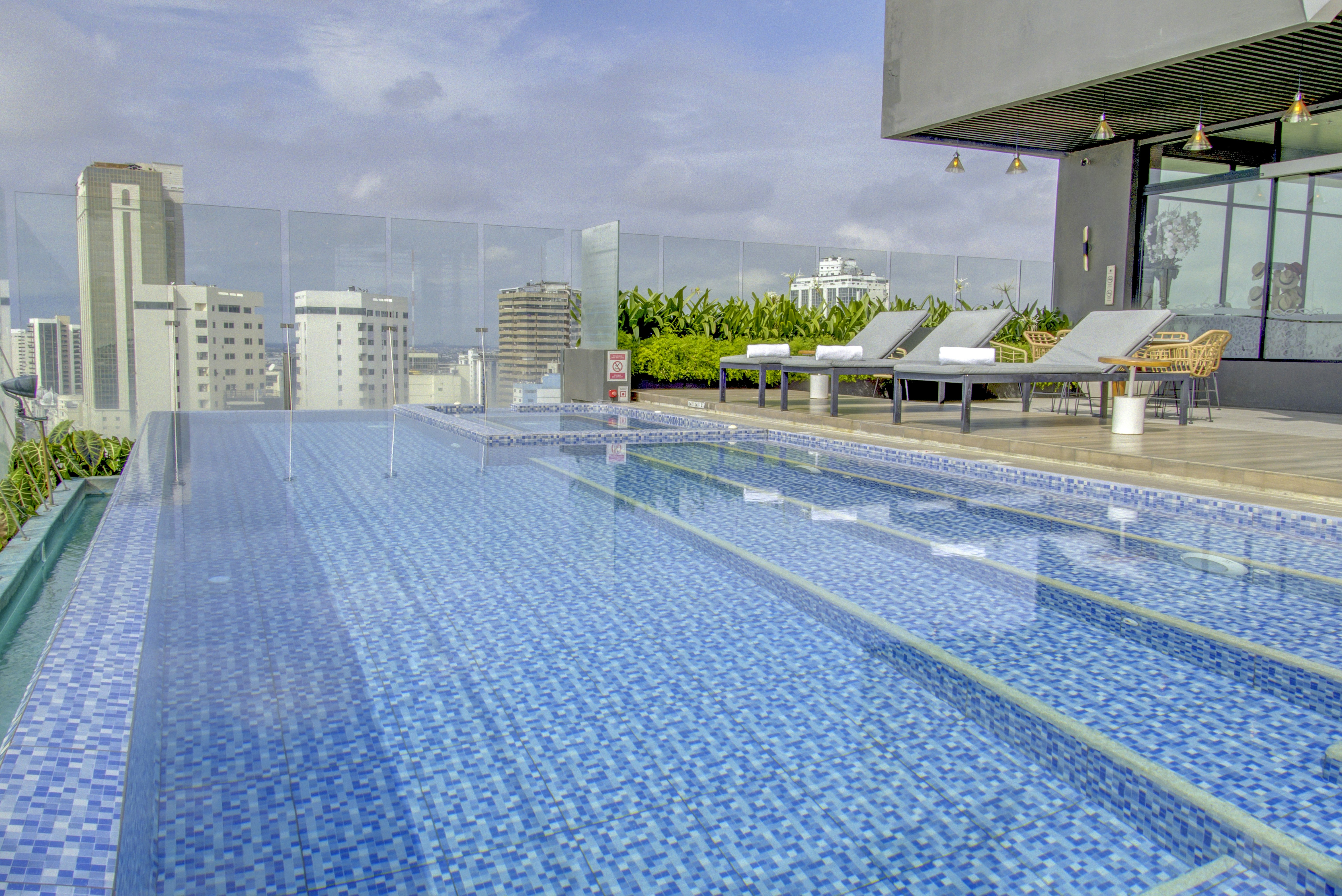 DoubleTree by Hilton Guayaquil 49/49