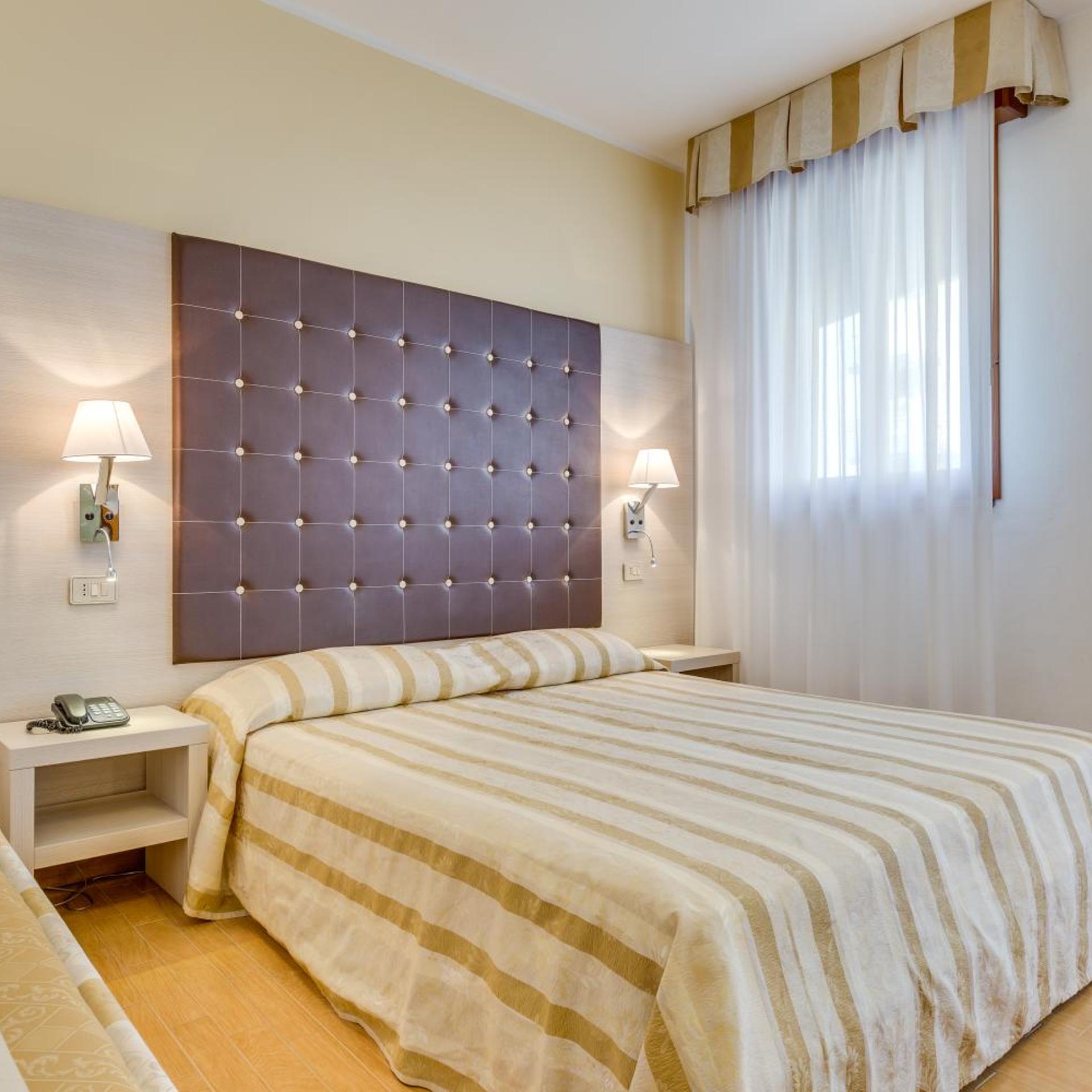 Room, Quadruple, Balcony
