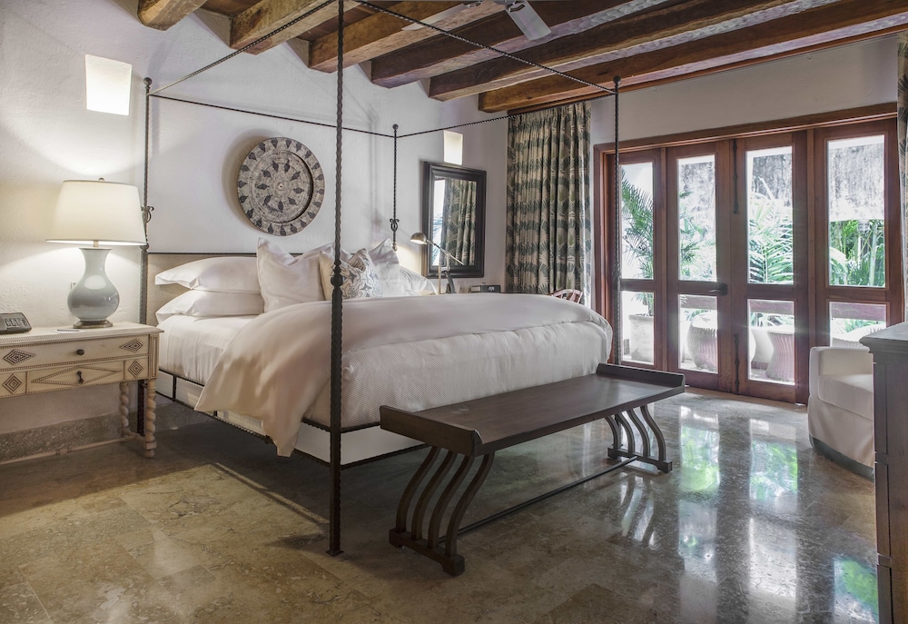 Hotel Casa San Agustin 50/82