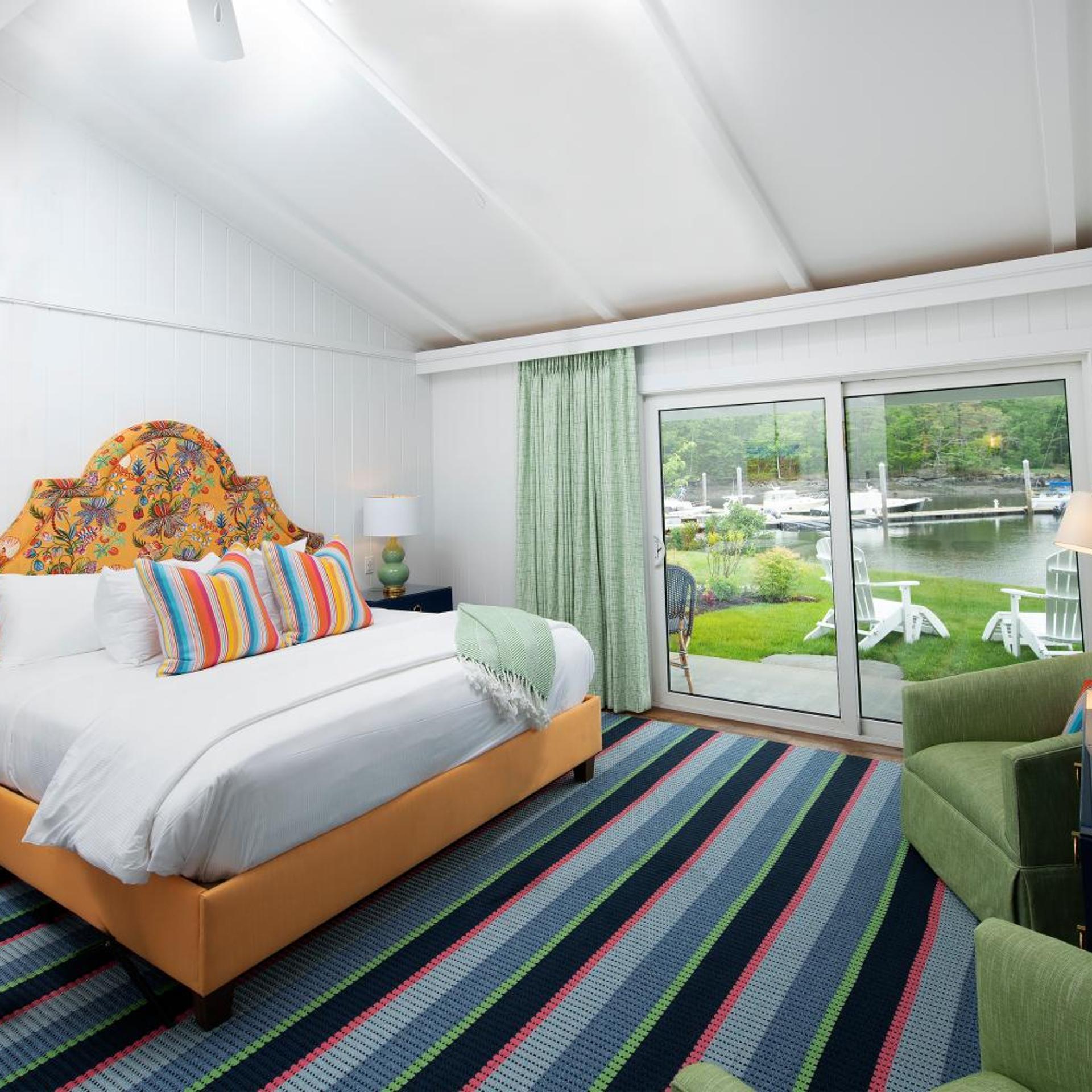 Yachtsman Hotel & Marina Club 5/60