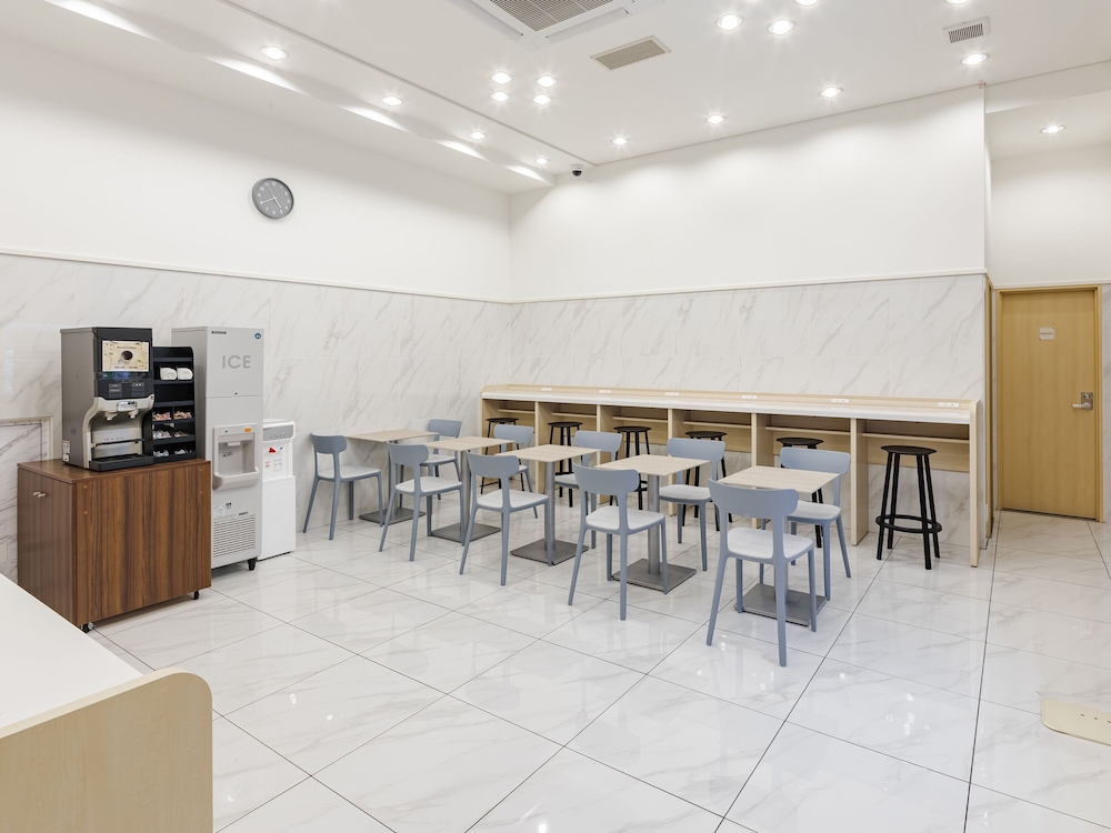 Toyoko Inn Kayabacho Eki 32/38