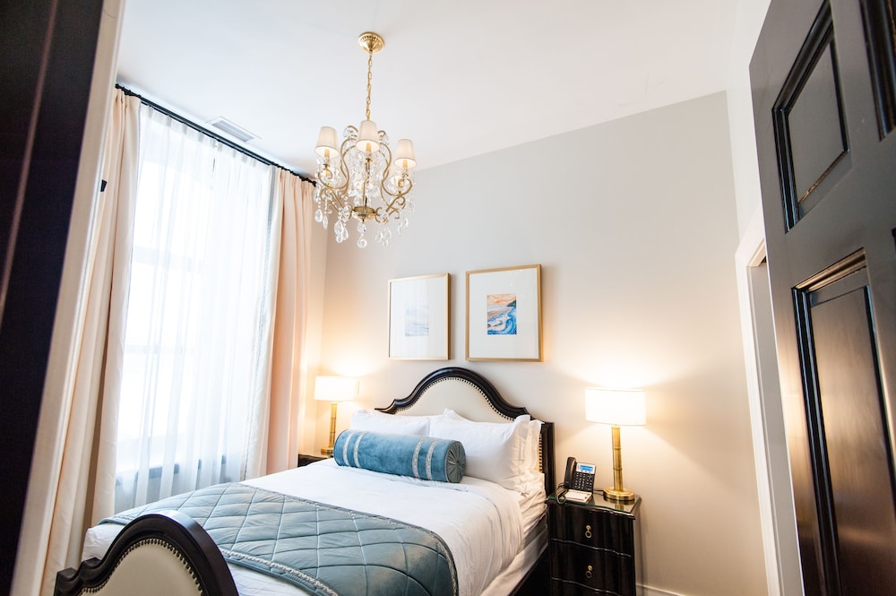 The Sydney Boutique Inn 16/69