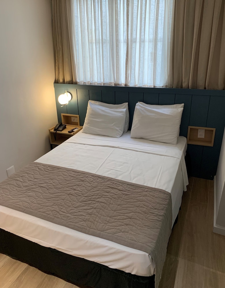 LUXURY, DOUBLE BED