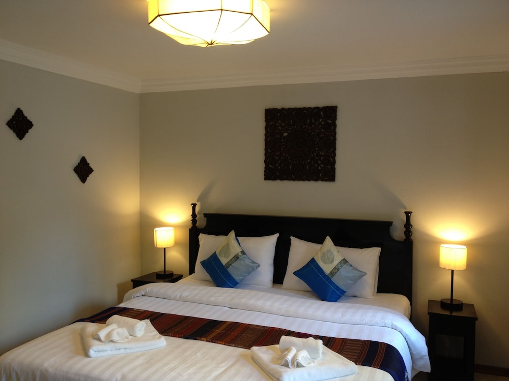 STANDARD, DOUBLE BED