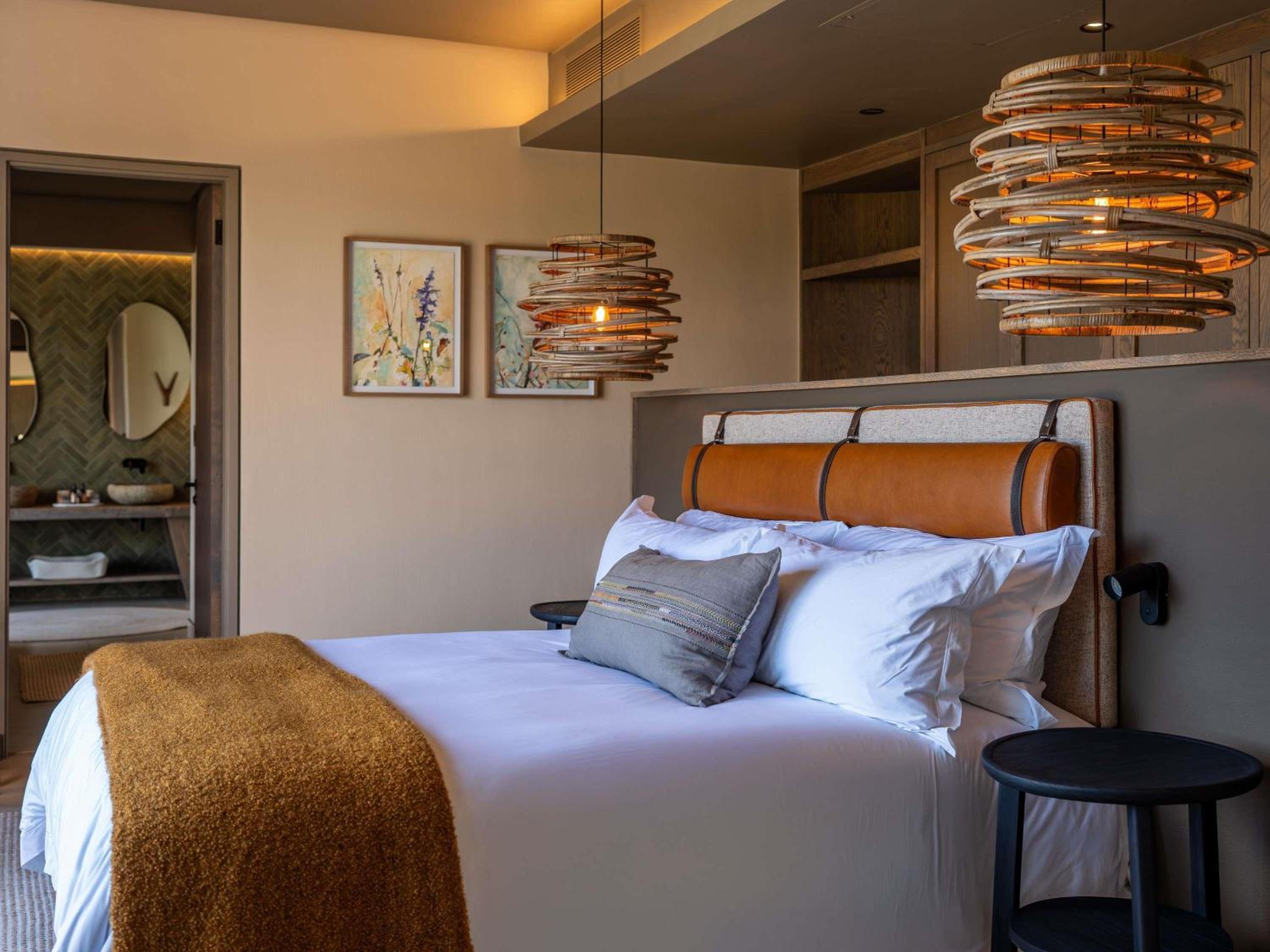 Mountain, Panoramic, Suite