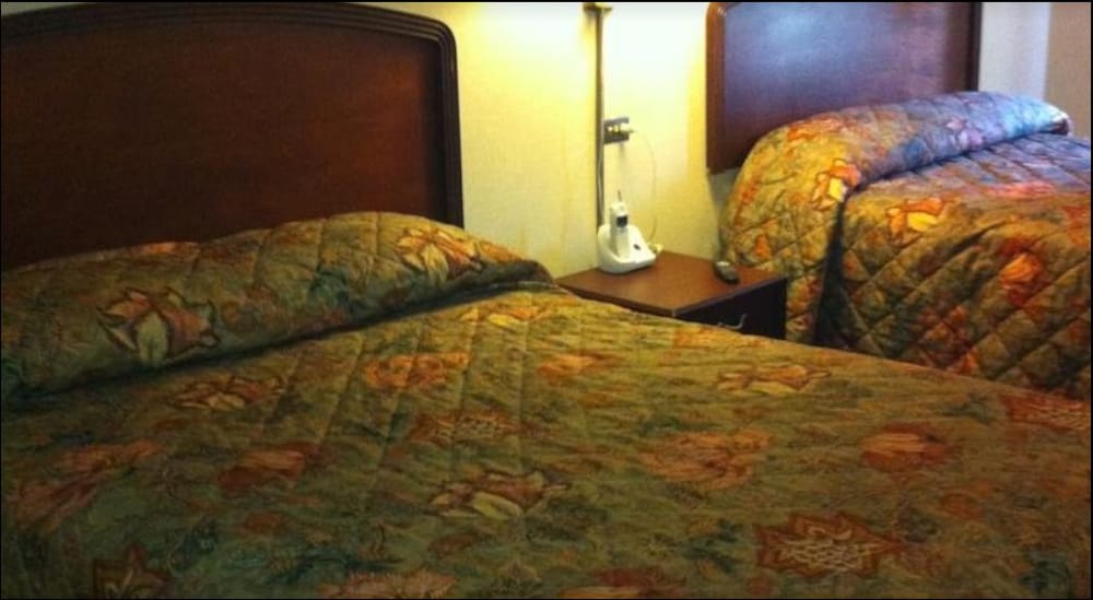 Budget Inn Express photo5