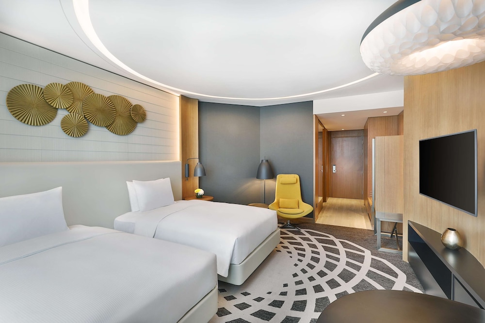 Doubletree by Hilton Dubai Business Bay 11/65