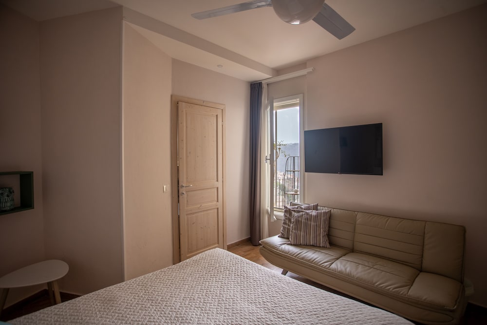 La Casa Del Gelsomino 24/50