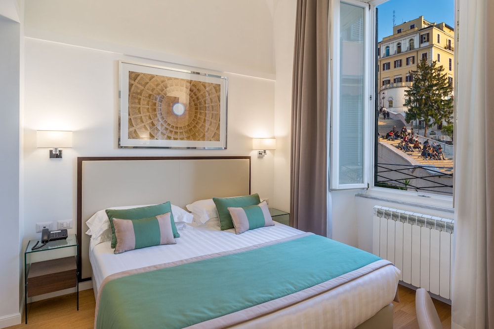 Les Diamants Spanish Steps Suite 10/46