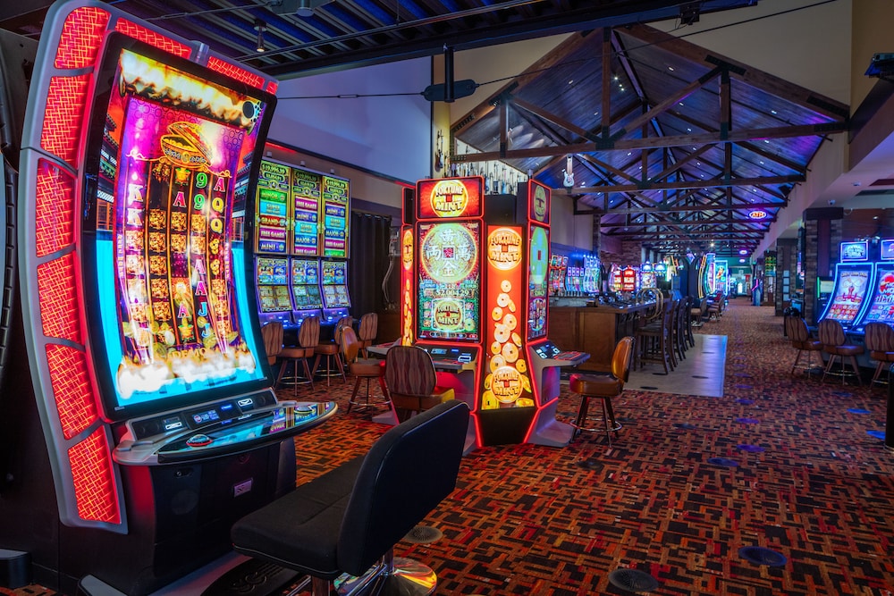 Golden Nugget Cripple Creek 23/25