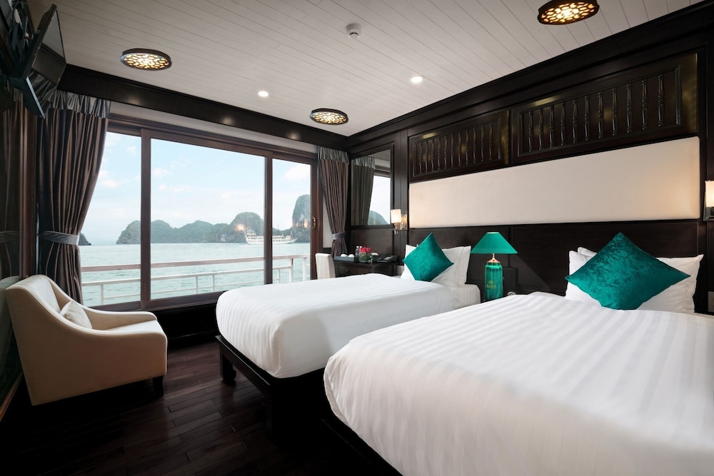Bhaya Cruises 24/73