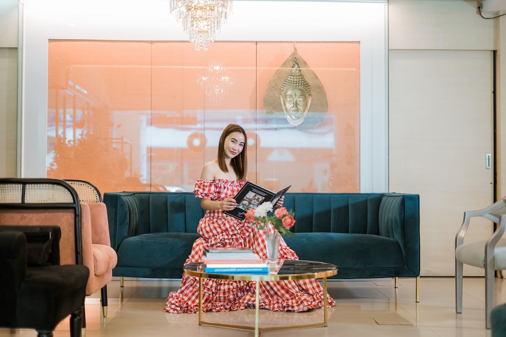 P2 BOUTIQUE HOTEL 60/78