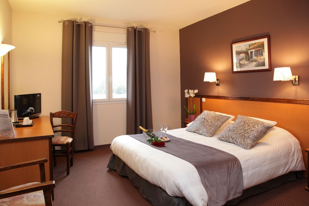Comfort Hotel Paray Le Monial 13/47