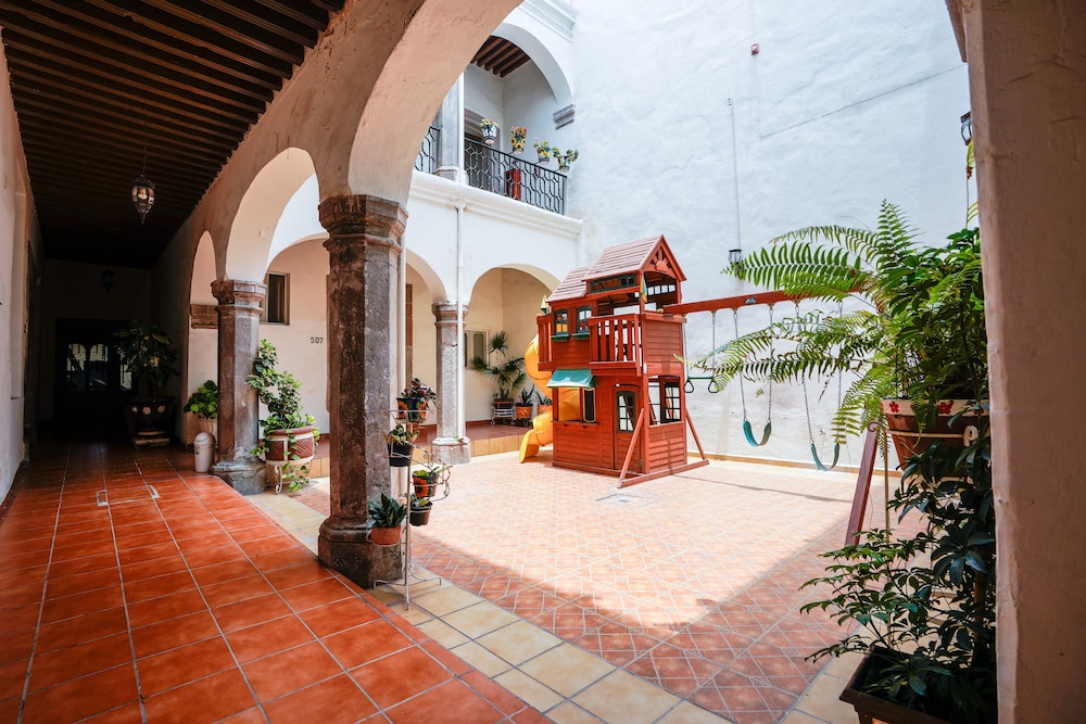 Hotel Senorial 40/50