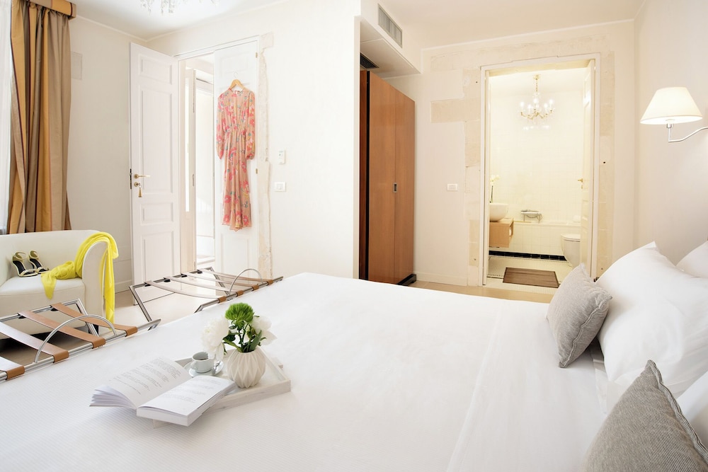 Hotel Palazzo Cavalieri 18/35