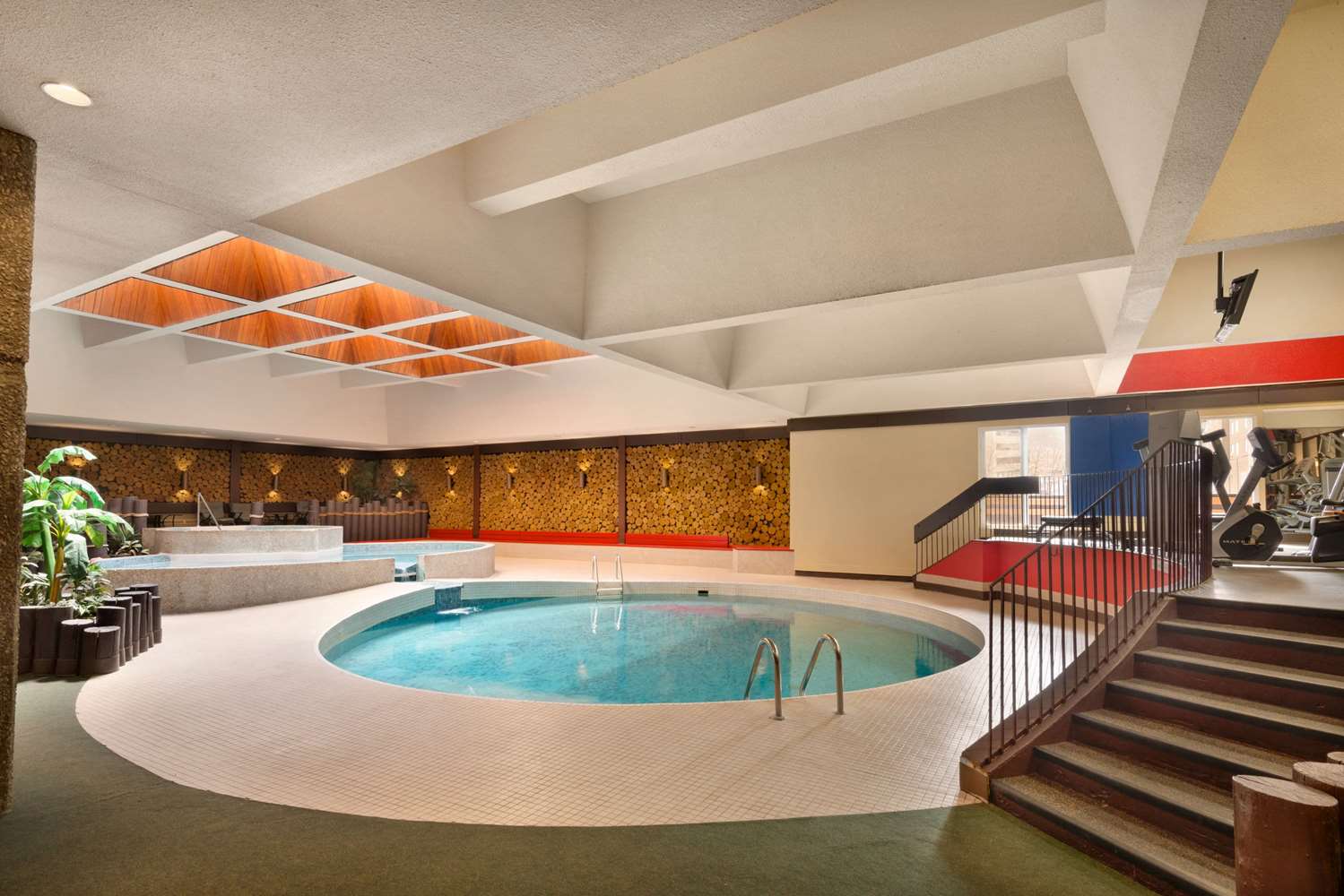 Ramada Plaza by Wyndham Regina Downtown 14/32