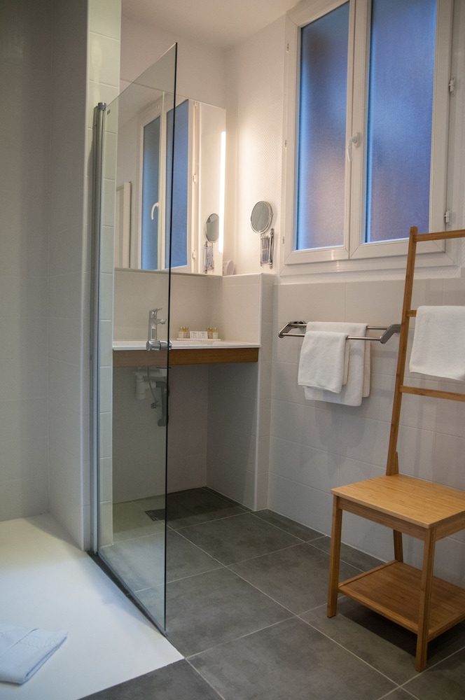 Hotel Residence Paris Asnieres 28/68