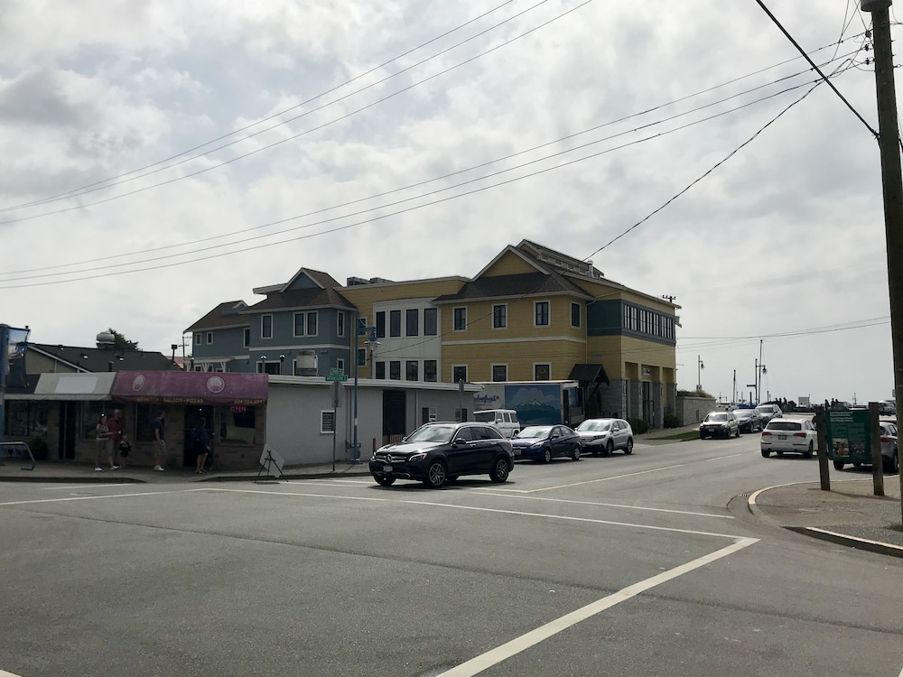 The Steveston Cafe & Hotel 6/56