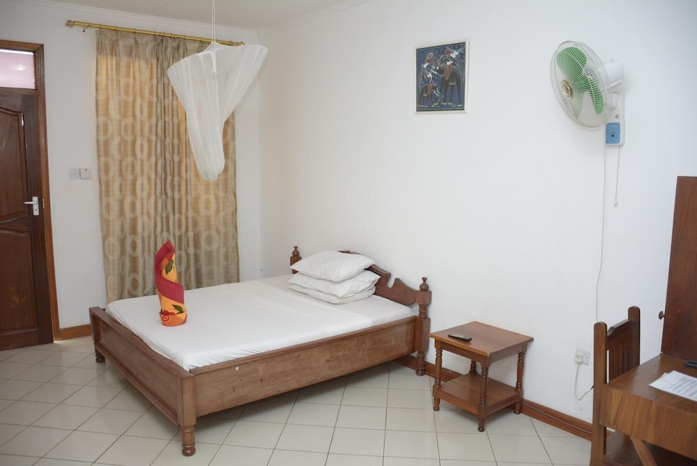 Keys Hotel Mbokomu Branch 12/50