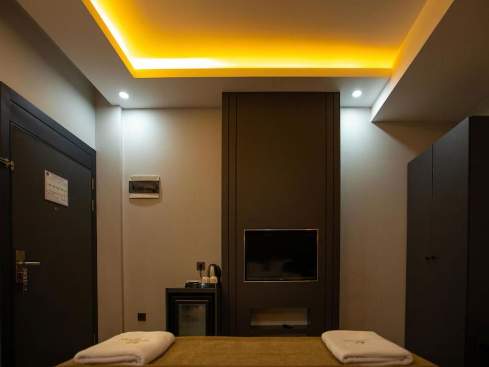 Santana Otel 22/48
