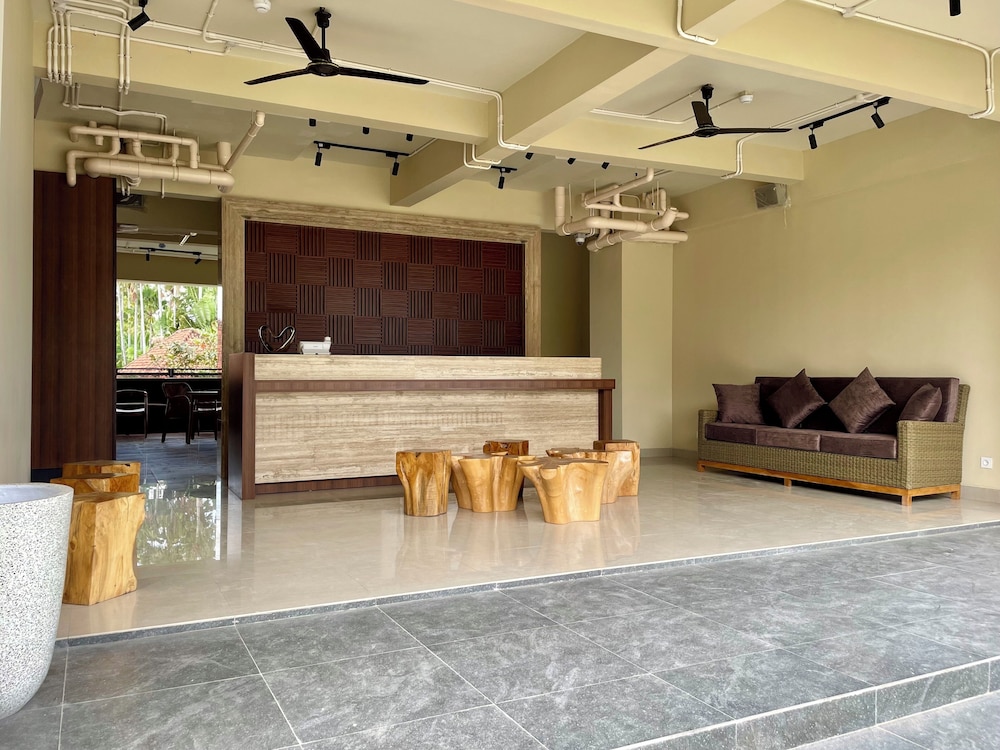 Anaya Hotel Canggu 12/60