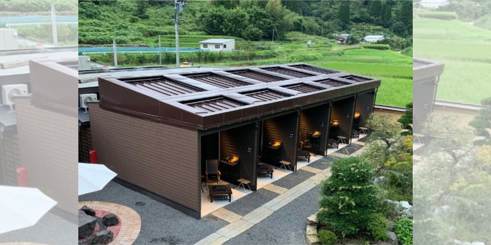 Koshika no Onsen 2/50