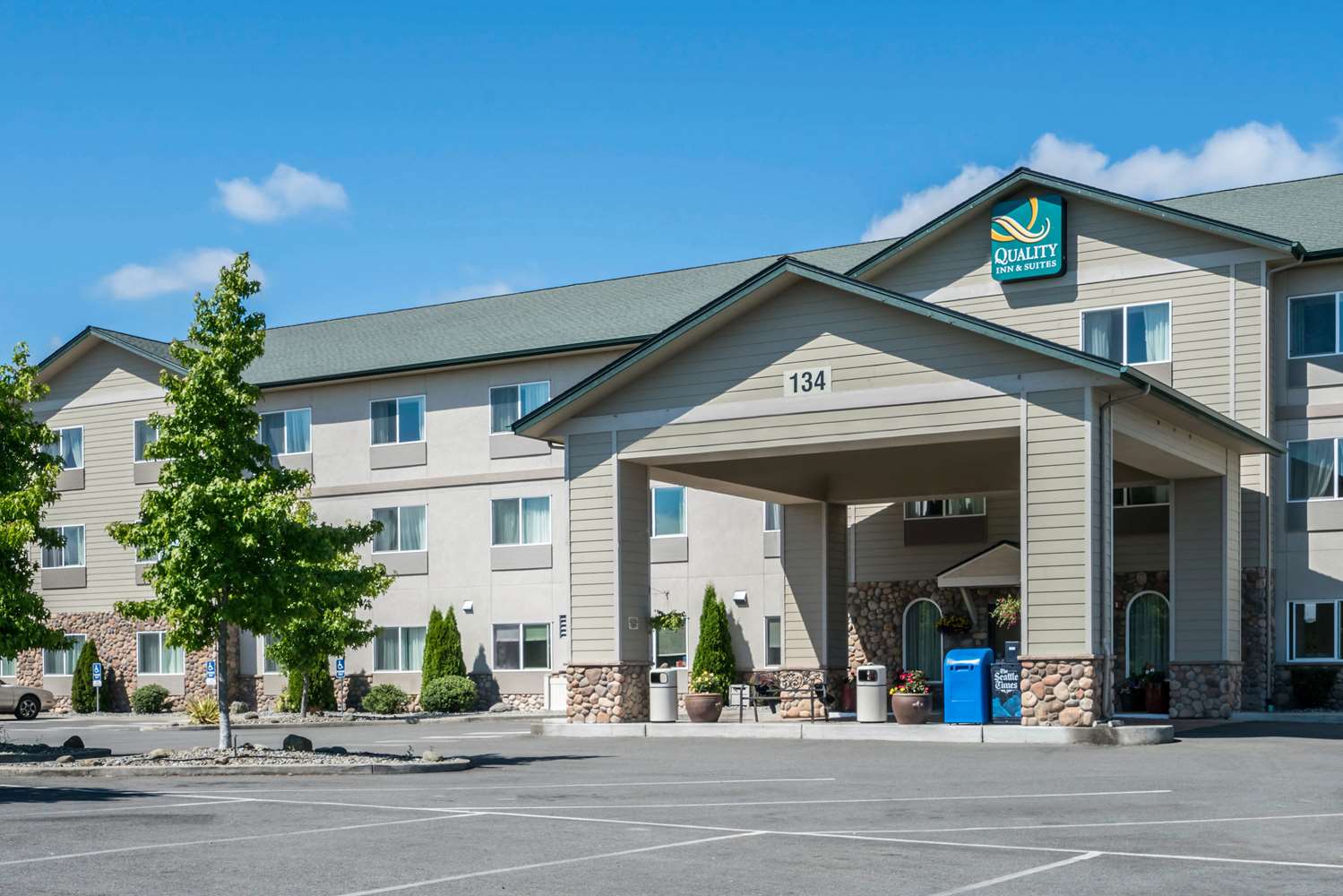 Quality Inn & Suites Sequim at Olympic National Park 1/21