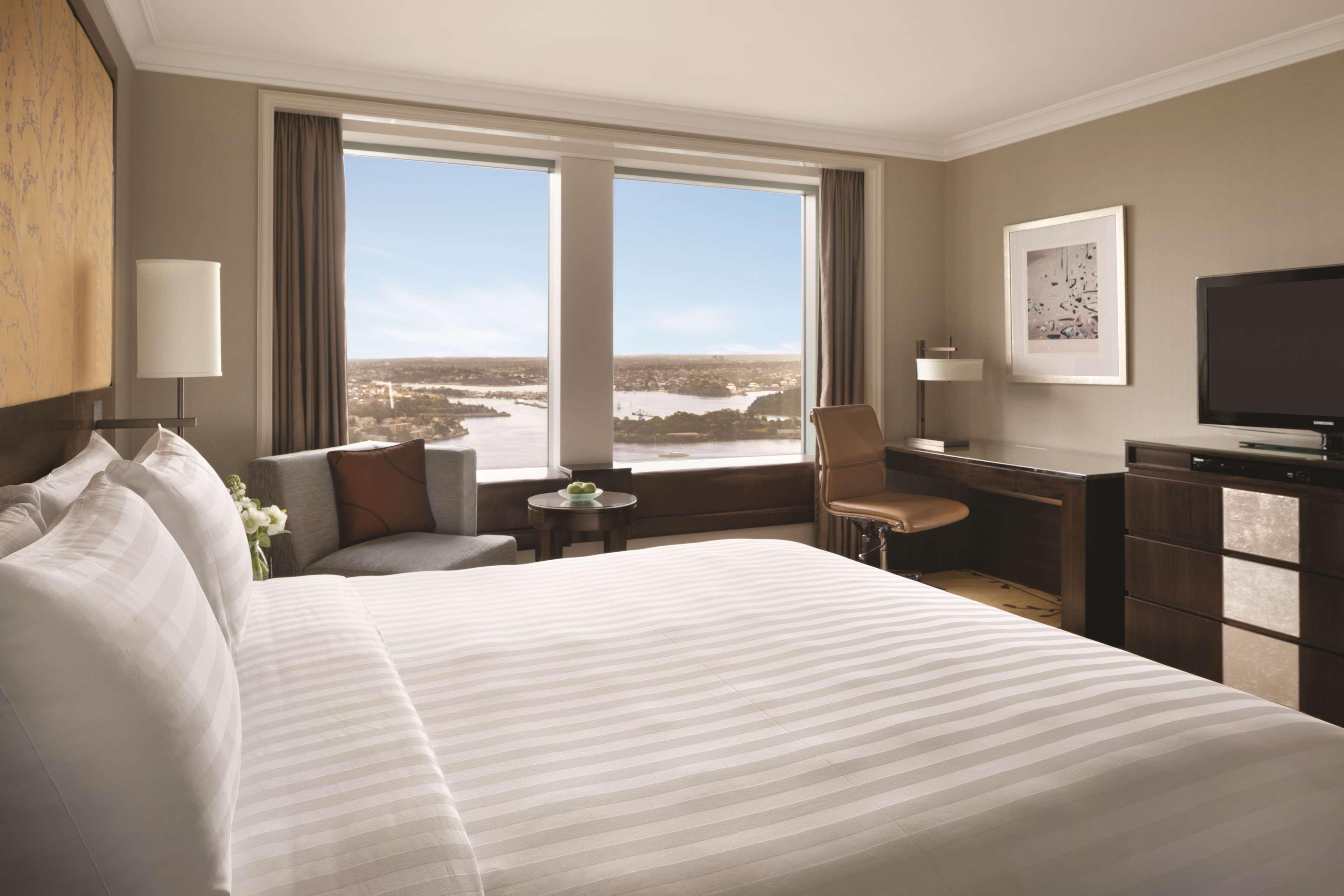 Harbor, Executive, King Bed