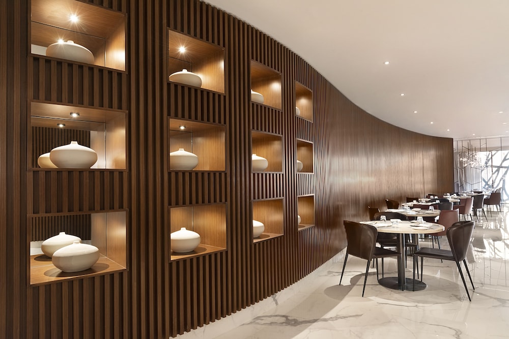 Asiana Grand Hotel 39/52