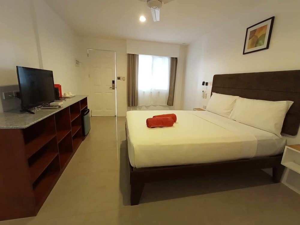 Heartland Hotel Service Rooms And Apartments 5/48