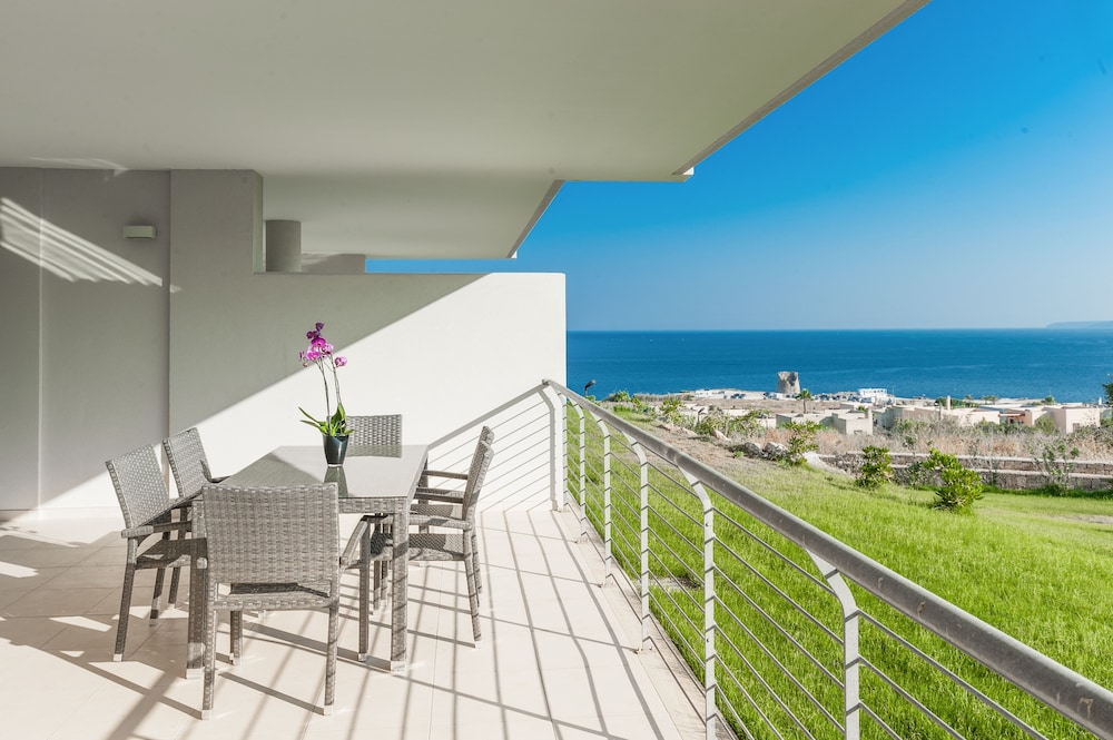 19 Summer Suites 28/60