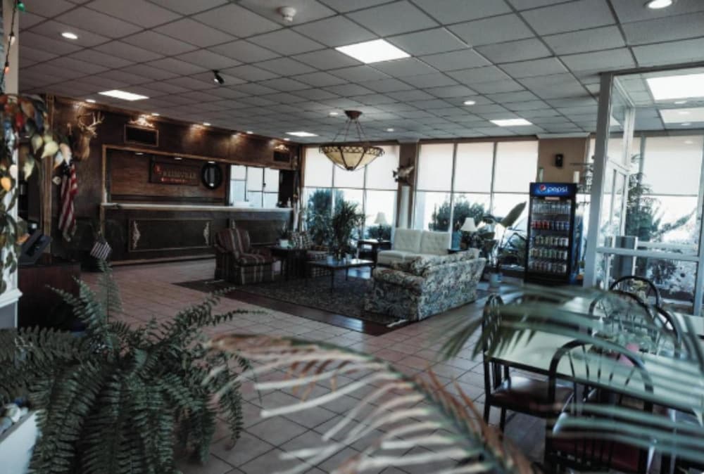 Reidsville Inn & Suites Hwy 29 8/15