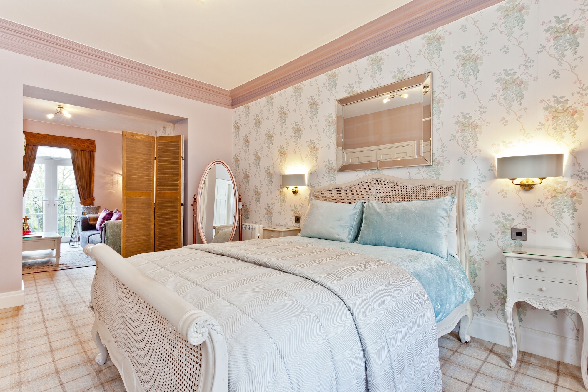 Suite, King Bed, Butler, Balcony