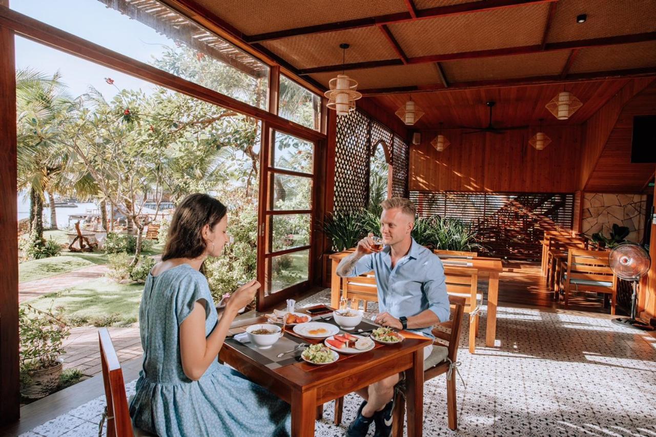 Rocks Beach Boutique Bungalows 62/80