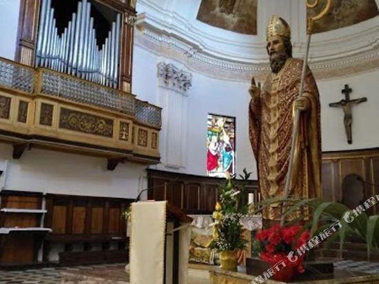 Domus Ecclesiae 4/11