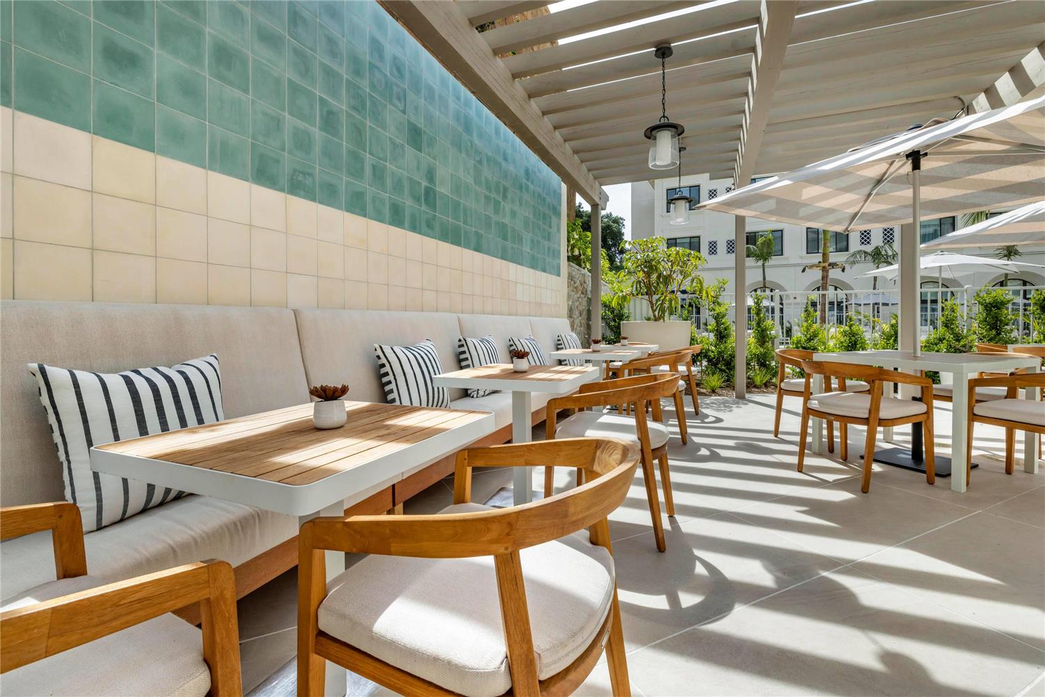 Cambria Hotel Calabasas - Malibu 10/15