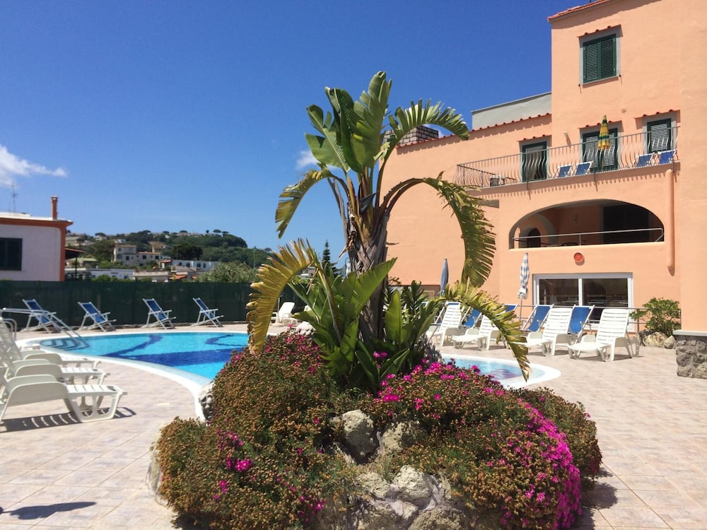 Terme Rosaleo 34/48