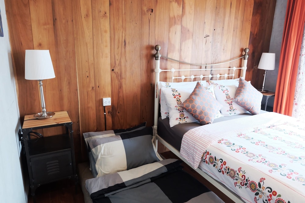 Roomquest Rimrabeang At Amphawa 25/56