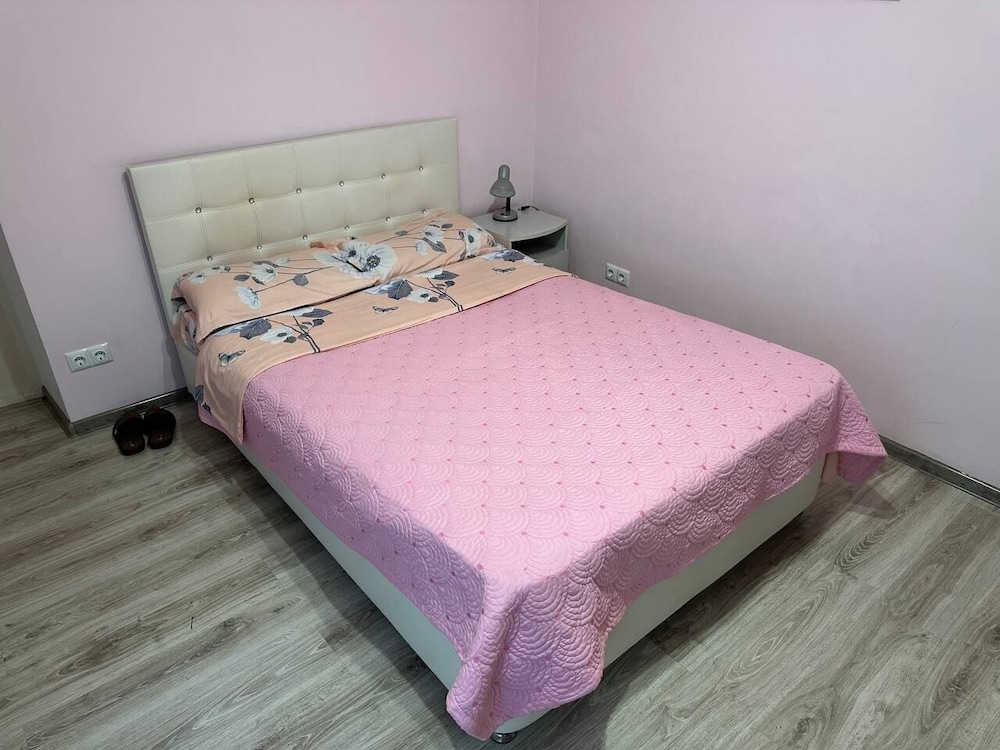 ECONOMY, DOUBLE BED