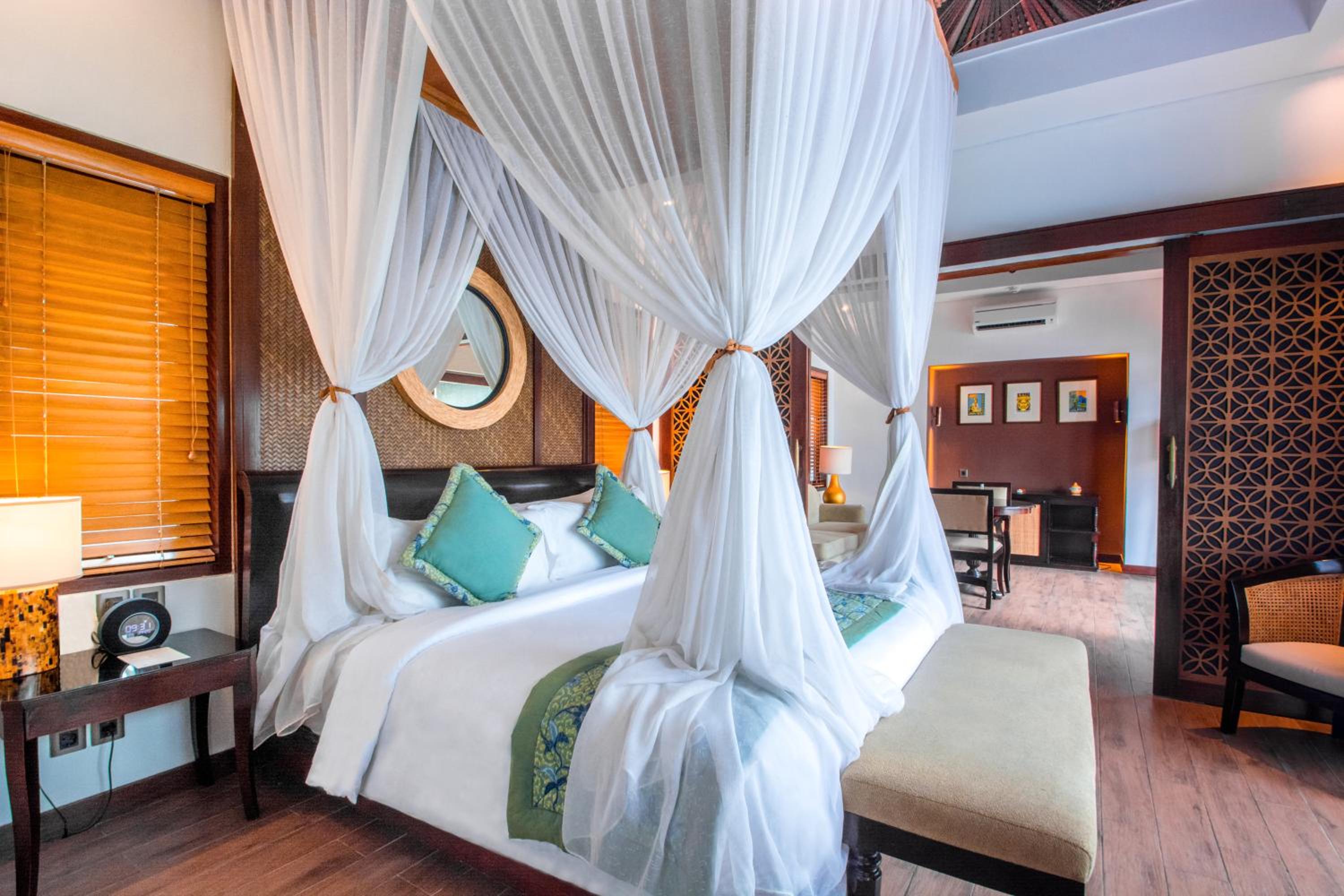 1 Bedroom, Grand, Premier, Villa, Queen Bed, with Pool