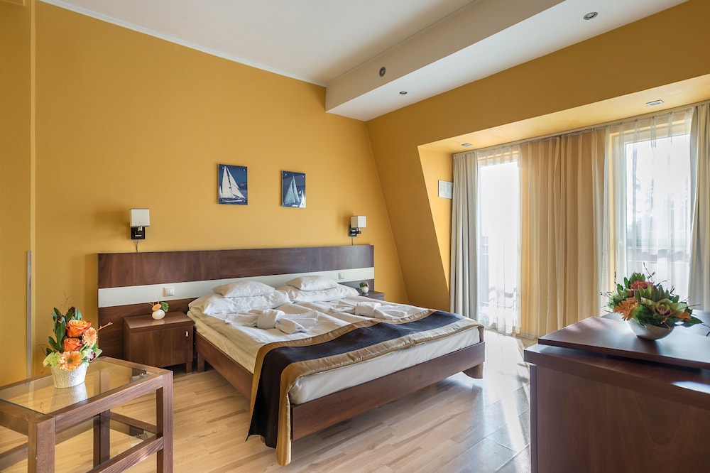 Holiday Beach Budapest Wellness 15/72