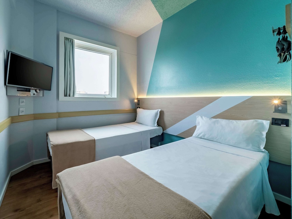SUPERIOR, TWIN BEDS