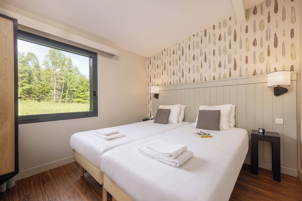 Renovated, Vip, Cottage, 4 Beds, 2 Double Beds