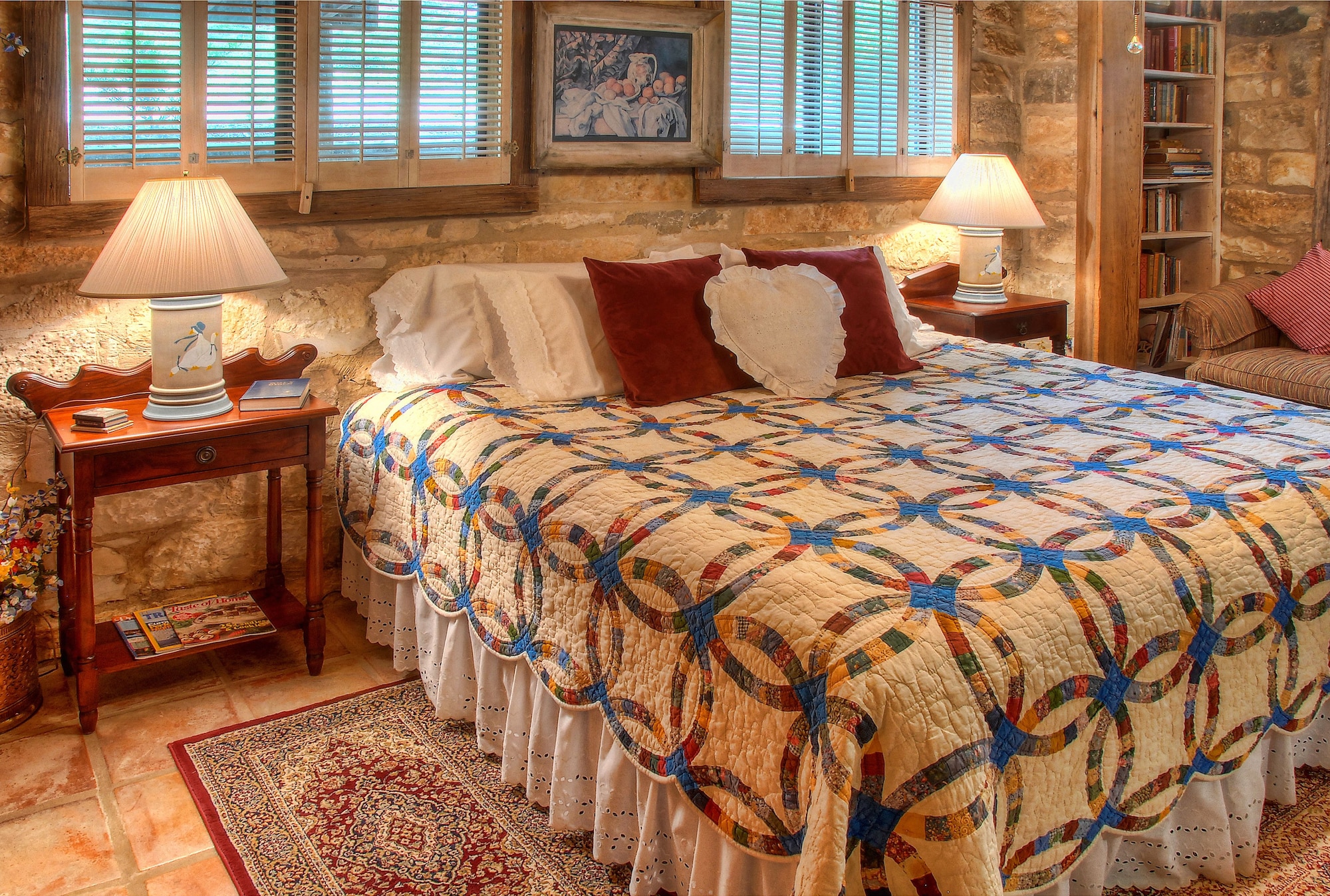 BUSINESS, SINGLE, KING BED, PRIVATE BATHROOM