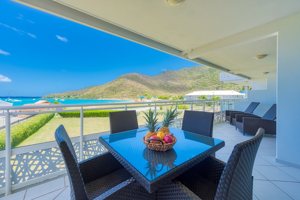 Anse Marcel Beach Resort 40/50
