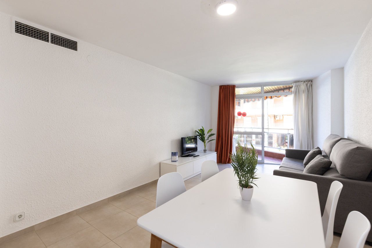 Apartamentos Sol De Espana 50/57