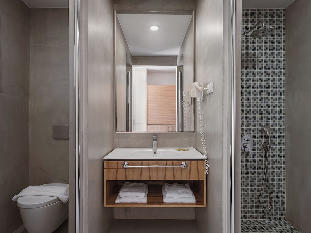 Erato Beach Hotel - Adults Only 48/50