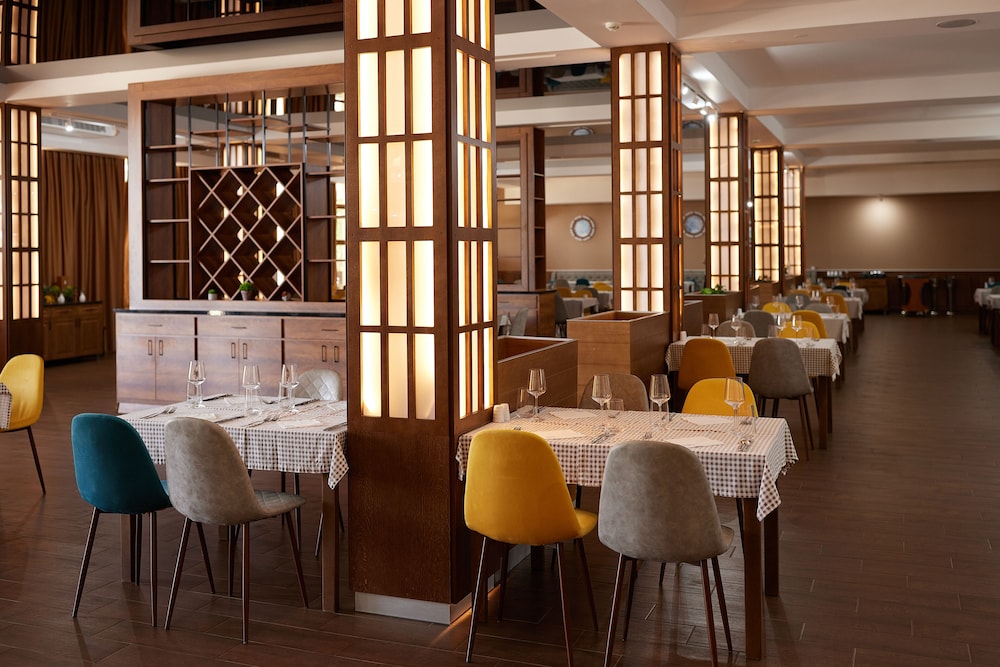 The Long Beach Hotel Montenegro 68/83
